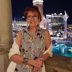 Meet your Posher, Lynne